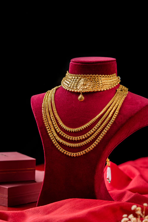 gold necklace