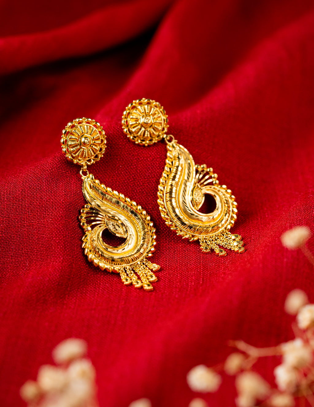 gold earrings