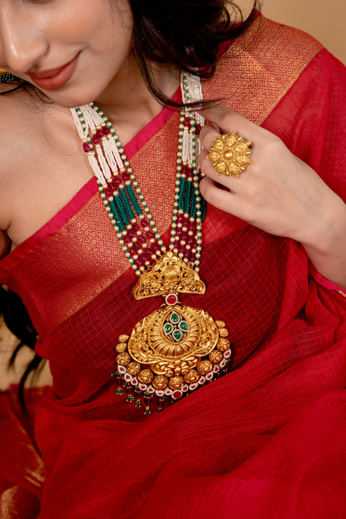 Gold Necklace Set
