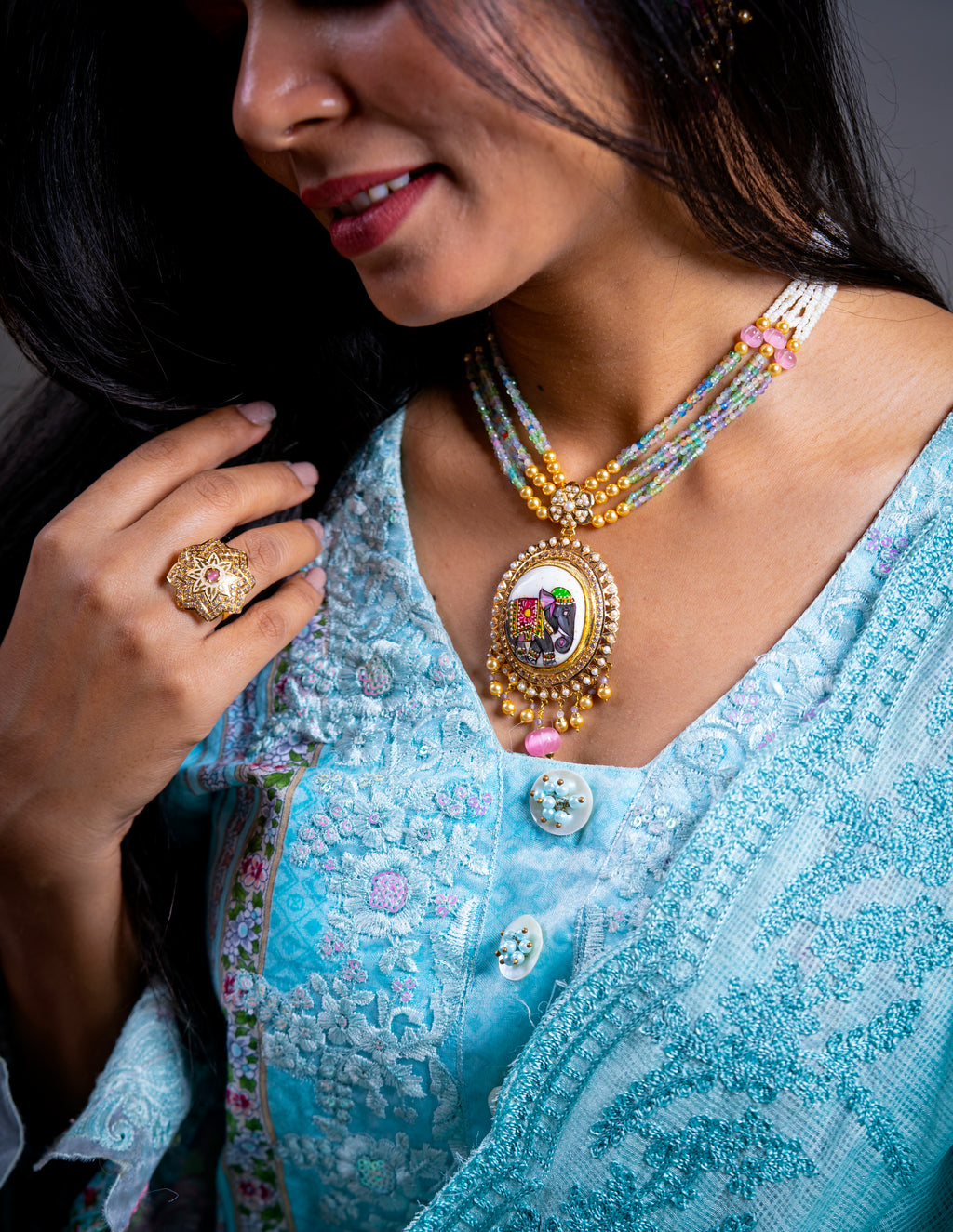 gold necklace