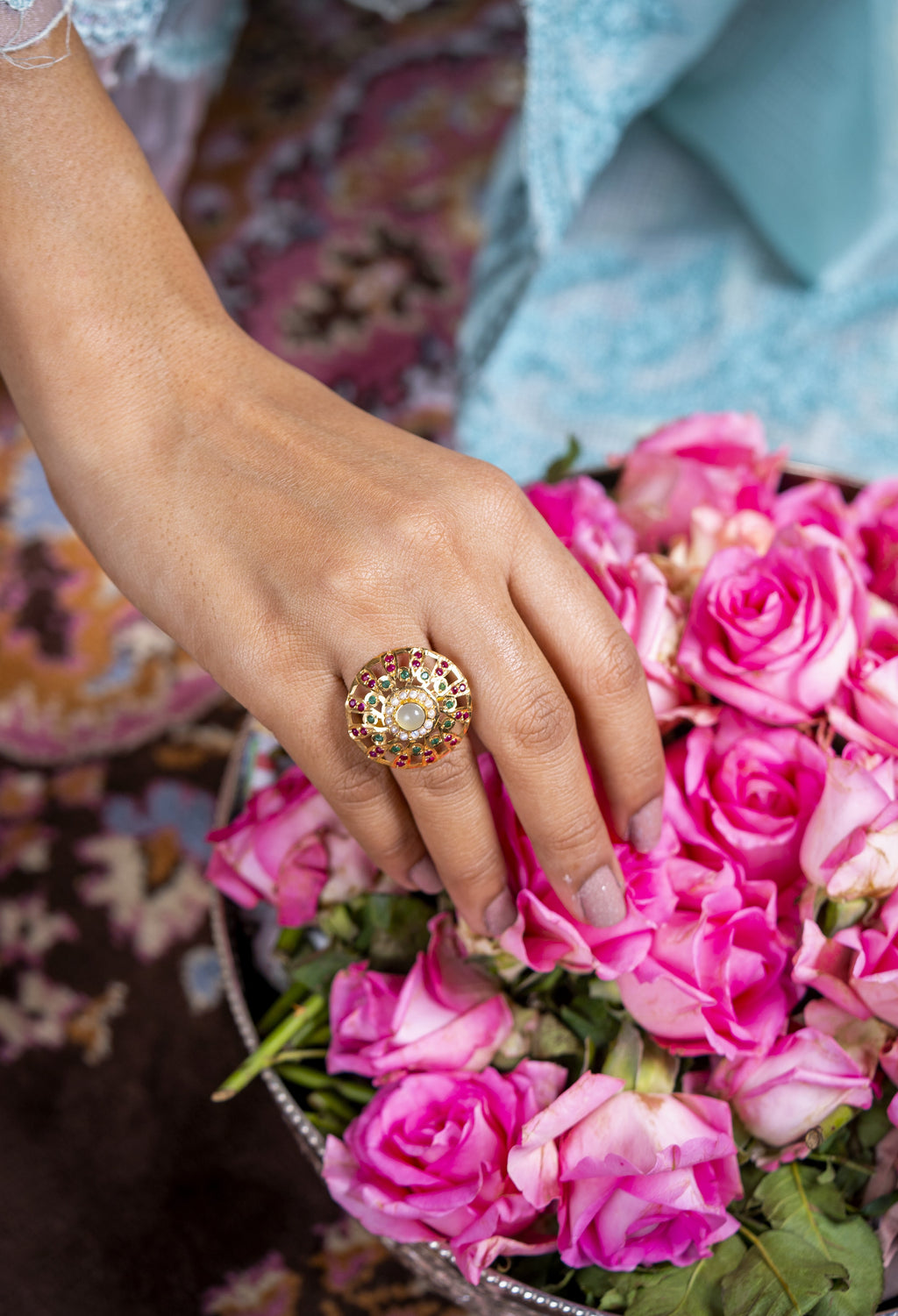 Jadau Gold Cocktail Ring