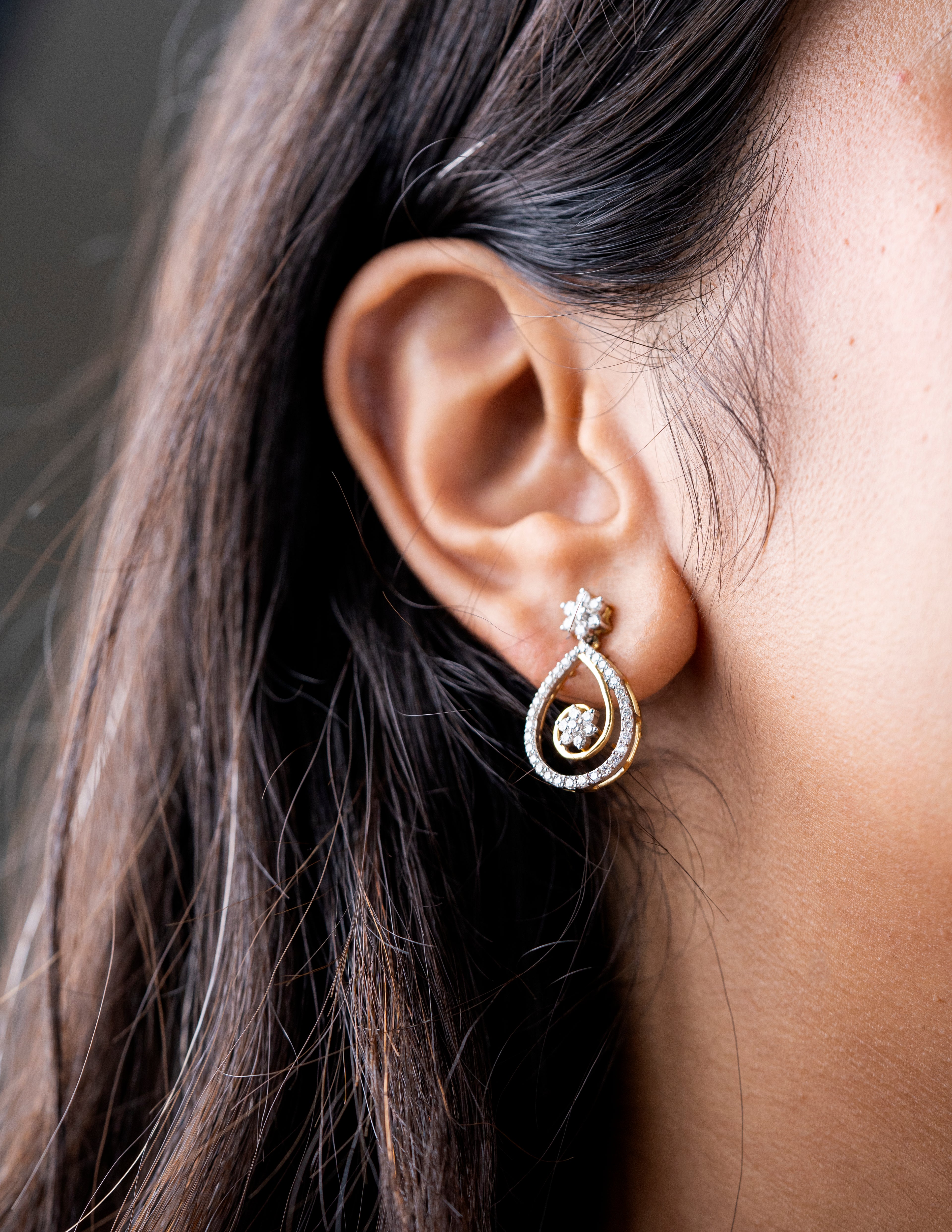 DIAMOND EARRINGS