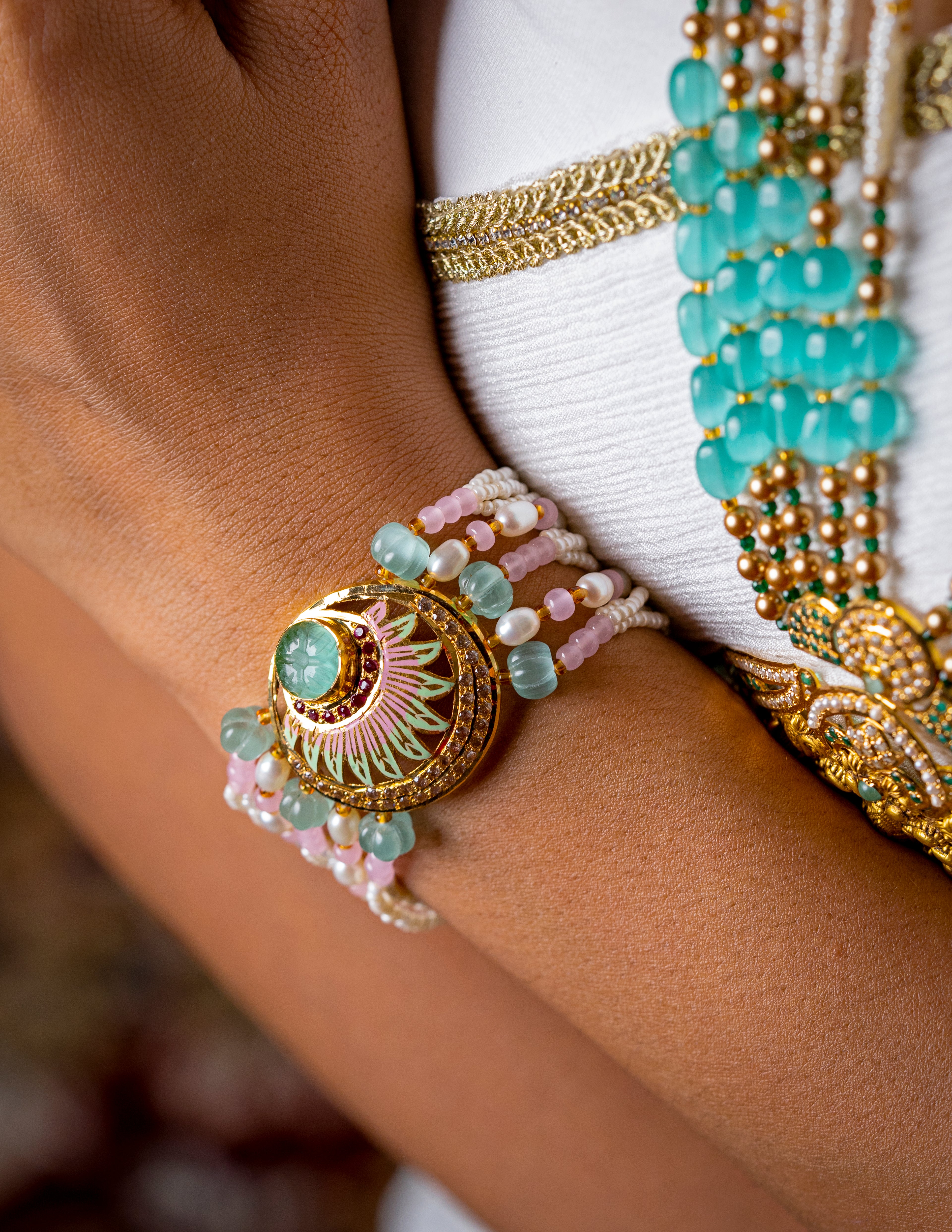 jadau gold bracelet