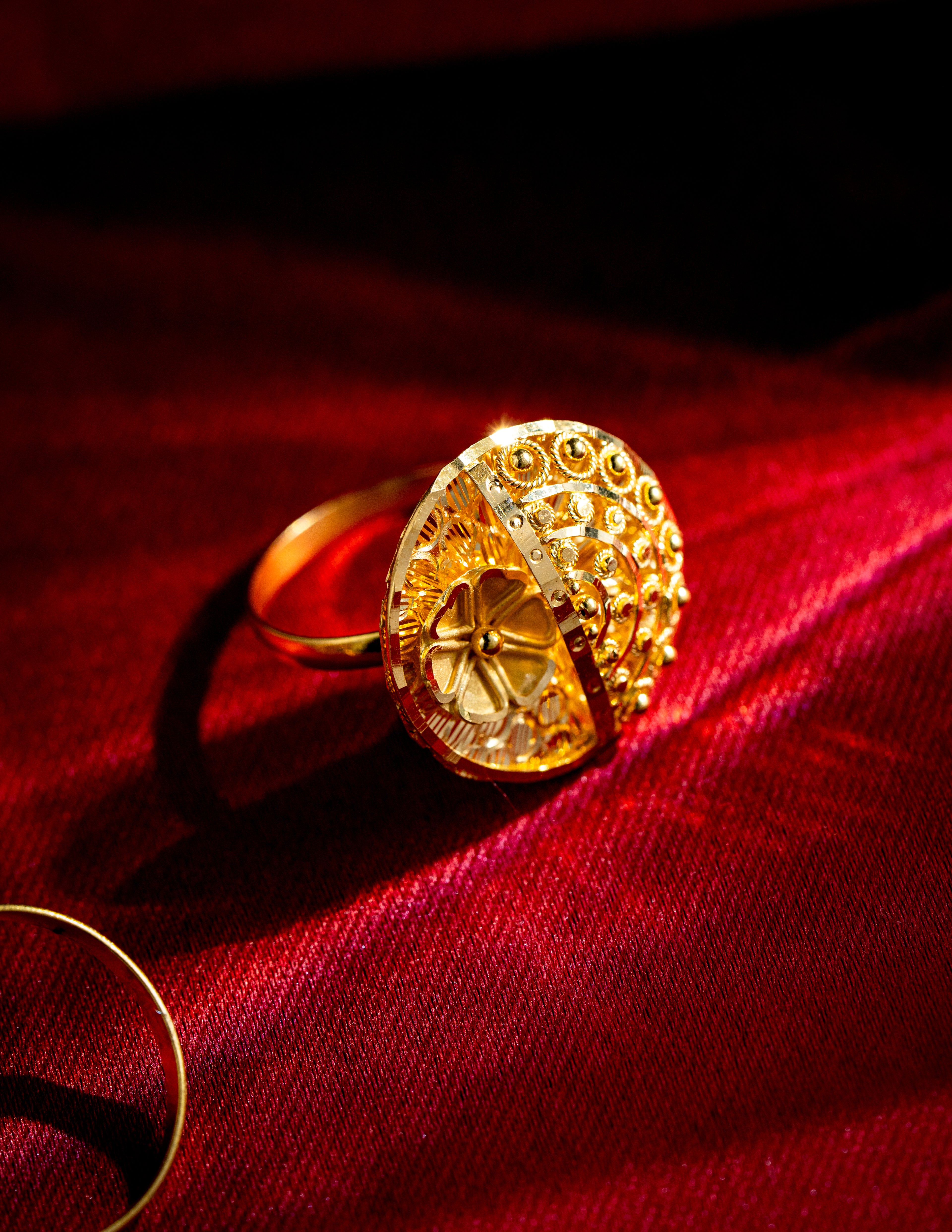 cocktail gold ring women